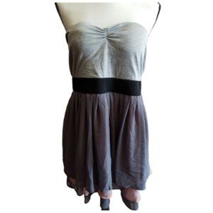 Wet Seal -  Gray Strapless Long Layered Top XL